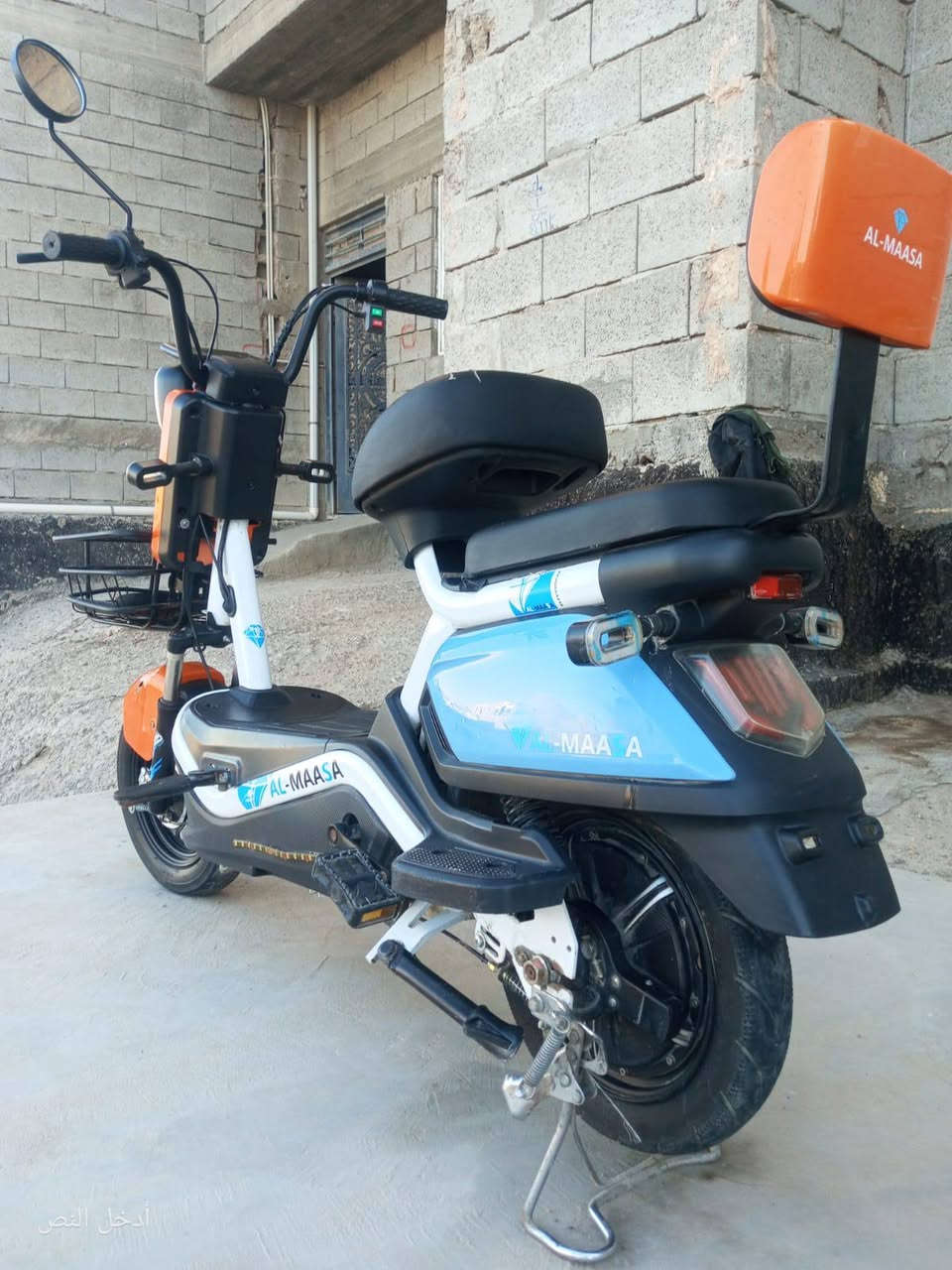 بايسكل شحن موديل2025
4سرع و4بطاريات شغال حجم 16 
سعر 400وبي مجال 
رقم***********
الرمادي الحوز قرب صيدلية النهر

نص مكتوب في الصور:
- أدخل النص