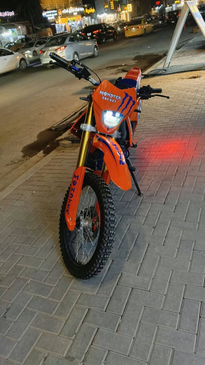 crx • ٣٠٠ • مكمركه