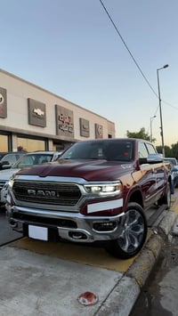رام ٢٠١٩ • V8 ٥٫٧ • فول مواصفات
