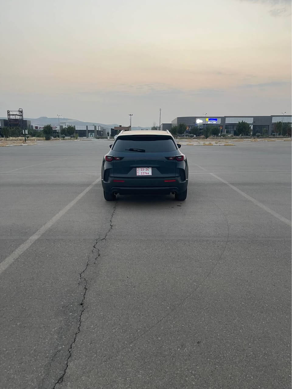Mazda CX-50 AWD
2024 مواصەفات S PREFERRED 

کوشن جلد و کارەبا و کوشن هیتەر
لەسەر دەقی شەریکە ماوەتەوە مەسرەف و نوقسانی هیچ تیا نییە

تەنها صندوقی بۆیاخە لەگەڵ پەڵەیەک ساردی بۆنیدەکەی ئەیرباگی سوکانی سیستەمی بیلادی کۆدی شەریکەی بۆ دانراوەتەوە

هەموو گیانی بەشەرت
٥٦ هەزار ڕۆشتووە
٣ مانگ کاتی لەگەڵە نەشکاوە

لەسلێمانییە ناوشار

سیعری ١٨٥ گەڵا و مەجالێکی کەم

*********** السليمانية, العراق
