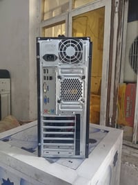 حاسبه متكامله من هارد 500 معالجين ci3 و ci2 بور سبلاين 400 واط بورد hp...