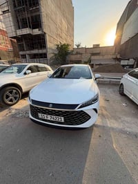 🚗 بي واي دي للبيع موديل 2025 ماشيه 7,000 كم ، بيها طخّة بسيطة بالجاملغ...