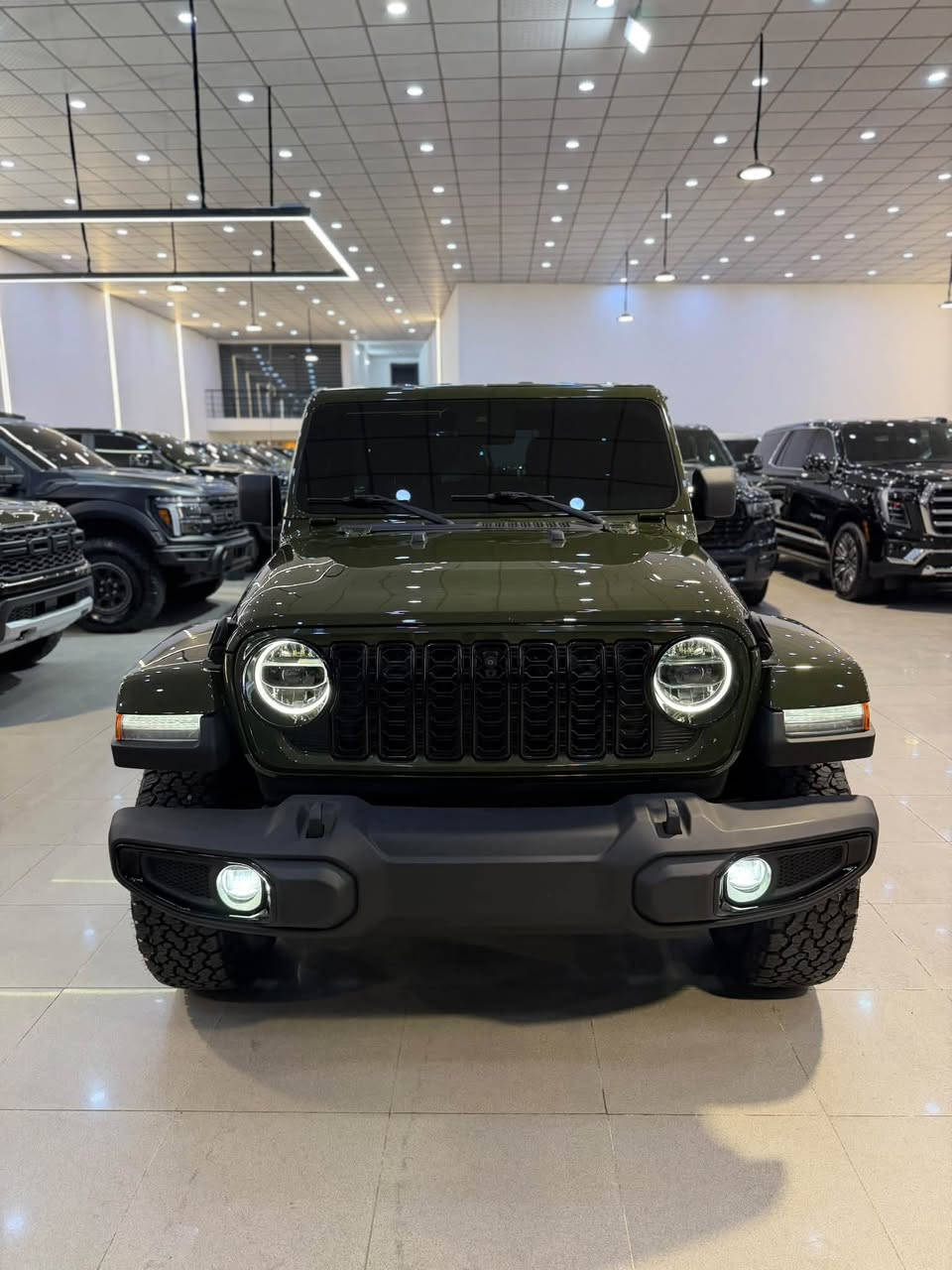 عربى/کوردی
جيب
رانجلر, Sahara, 2024
عدد الأميال : 39,000 ميل
ضرر: بدون صبغ
سلندر: 4 سلندر
محرک: 2.0T
السعر / 30,000$ 
تدفئة المقاعد - تبريد المقاعد - بصمة - مثبت السرعة - مرايا جانبية كهربائية - حساس المطر - مراقبة النقطة العمياء - نظام بدء التشغيل - مقاعد كهربائية - مصابيح زينون الأمامية - المصابيح الأمامية ليد - تدفئة مقود القيادة - أبل كاربلاي - التشغيل عن بعد - ABS - رادار - وضع القيادة - تحذير مغادرة المسار - التحكم الإلكتروني في الثبات - مرايا جانبية تدفئة - مثبت السرعة التكيفي - خطوات جانبية - الضوء العالي التلقائي - درع حماية المحرك - خطافات السحب - حساسات ضغط الإطارات 
لمزيد من المعلومات الرجاء الضغط على هذا الرابط 
👉 https://www.iqcars.net/redirect/1437029?lang=ar

١٠٠م بجانب مدينة
Special Motors
***********

جیپ
رانگلەر, Sahara, 2024
ماوەی ڕۆیشتن : 39,000 ميل
بۆیاغ: بێ بۆیاغ
پستۆن: 4 پستۆن
بزوێنەر: 2.0T
 نرخ / 30,000$ 
گەرمکەرەوەی کوشن - ساردکەرەوەی کوشن - بەسمە - دیاریکرنی خێرایی - ئاوێنەی لاتەنیشتی کارەبایی - هەستەوەری باران - ئاوێنەی ڕادار - سستەمی کوژانەوەی ترافیک لایت - کورسی کارەبایی - لایتی پێشەوەی زینۆن - لایتی پێشەوەی لید - سوکان هیتەر - ئەپڵ کارپلەی - شەغال - ABS - ڕادار - شێوازی لێخوڕین - ئاگادارکەرەوی دەرچوون لە هێڵ - کۆنتڕۆڵی جێگیری ئەلیکترۆنی - ئاوێنەی تەنیشت هیتەر - دیاریکرنی خێرایی خۆگونجێن - شوێنپێی تەنیشتەکان - فوول لایتی ئۆتۆماتیک - قەڵغانی پاراستنی بزوێنەر - قولابی ڕاکێشان - هەستەوەری پەستانی تایە
بۆ زانیاری زیاتر تکایە کلیک لەم بەستەرە بکە  :
👉 https://www.iqcars.net/redirect/1437029?lang=ku

١٠٠م تەنیشت مەدینە
Special  Motors
***********

Seat Heating - Seat Cooling - Keyless Entry - Cruise Control - Electric Side Mirrors - Rain Sensor - Blind Spot Monitor - Start-Stop System - Electric Seats - Xenon Headlights - LED Headlights - Heated Steering Wheel - Apple Carplay - Remote Start - ABS - Radar - Drive Mode - Lane Departure Warning - Electronic Stability Control - Heated Side Mirrors  - Adaptive Cruise Control - Side Steps - Auto High Beam - Engine Protection Shield - ‏Tow Hooks - Tire Pressure Sensors
#iQCars
لمزيد من المعلومات الرجاء الضغط على هذا الرابط 
بۆ زانیاری زیاتر تکایە کلیک لەم بەستەرە بکە  :👉 https://www.iqcars.net/redirect/1437029?lang=ar
website : https://www.iqcars.net/Special.Motors
