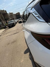 توسان 2023 للبيع موصفات خليجية ماشيه 93 كيلو  شاشة ايباد وكشنات جلد وك...