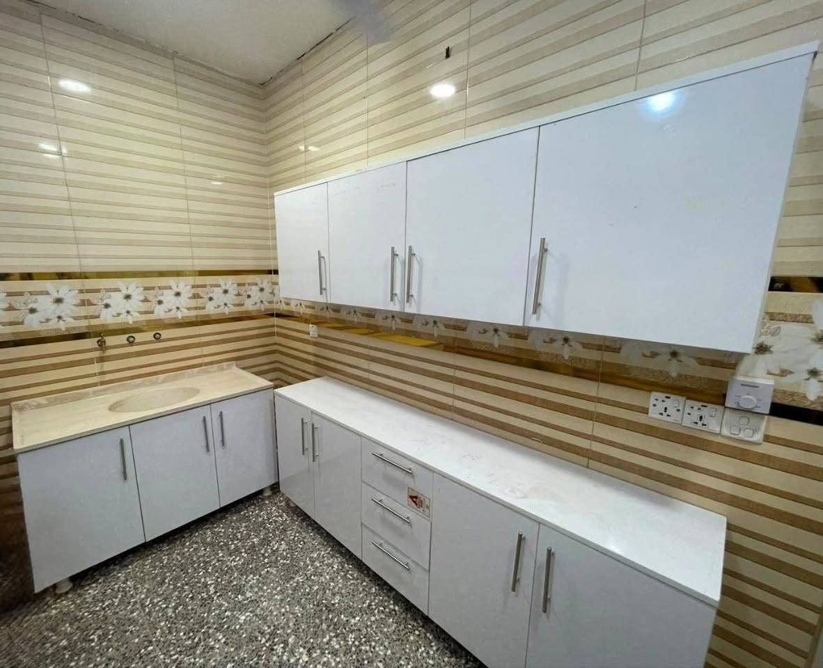 305 الف خشب mdf
مترين بسنك متر و20
اكو توصيل لجميع المحافظات العراق 
الاستفسار خاص 
***********
