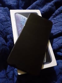 آيفون XS ماكس • ٢٥٦ • فيس ايدي واكف