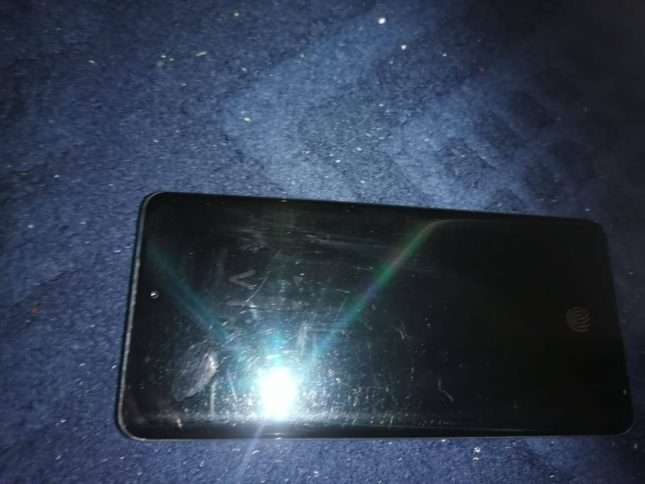 السلام عليكم
موبايل هونر x9cللبيع نضيف مامفتوح للبيع فقط
ملحقاته كله كامله
كوت انوار الصدر
***********
السعر ٤٠٠ وبيه مجال
ولاتبيع ذني مالاتك مال بيع وشره روح شوف سعره بلشركه وتعالي
