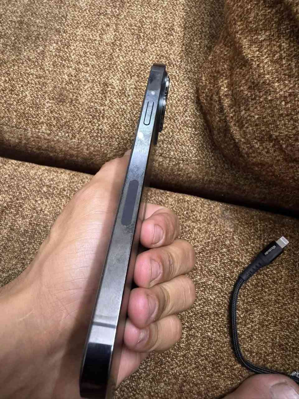 أيفون 13 pro max نضيف للبيع بطارية 94 جهاز لا ملعوب بيه ولا داخل صيانة جهاز شخط مابي وتر بروف ذاكرة 256 السعر 550 ألف وبيه مجال بسيييط كلش حك كروتك بس
التواصل ***********
