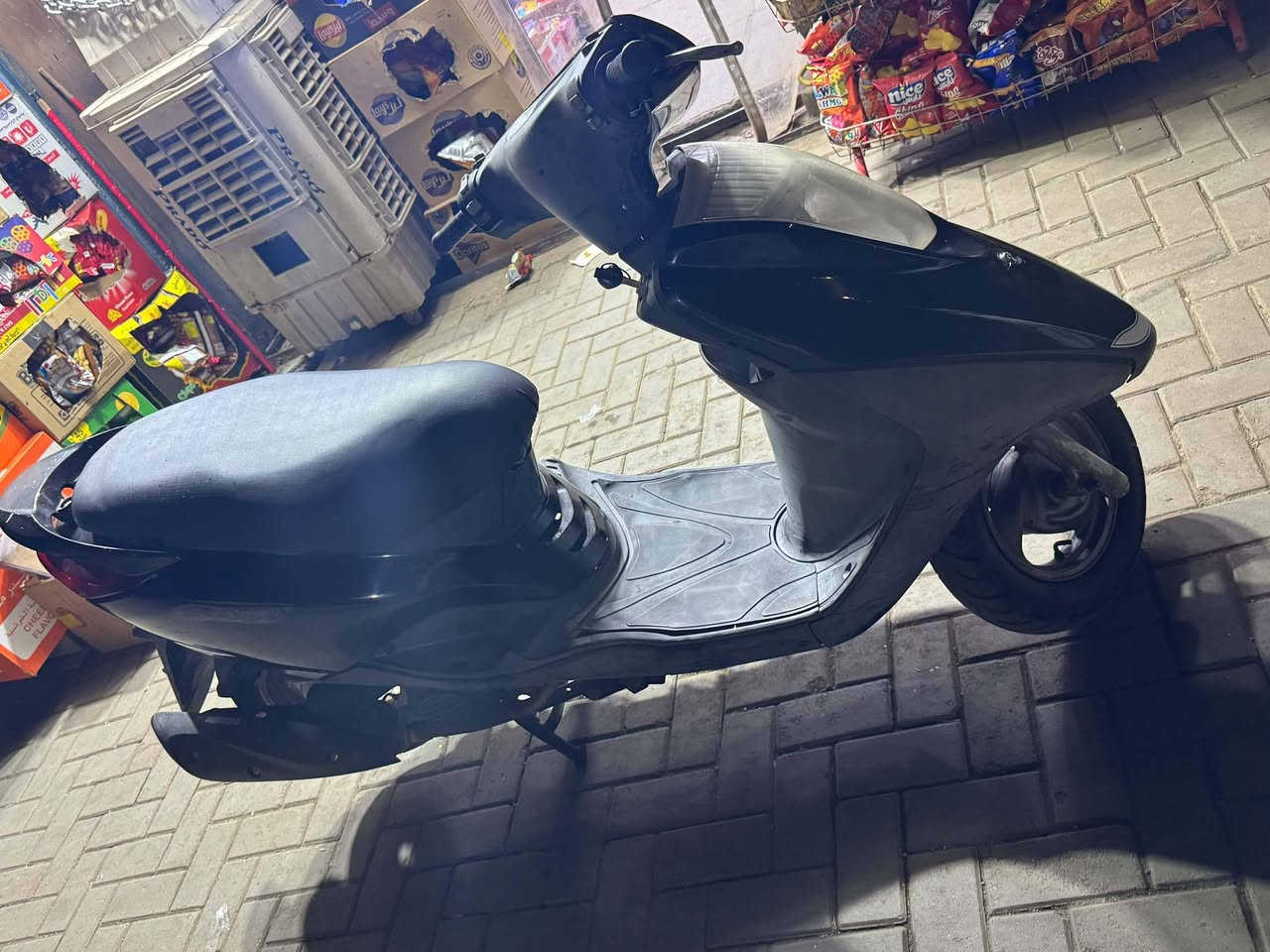 سلام عليكم دراجه بريز للبيع دراجه كله بلاديه مكفوله كفاله عامه سلف وكابريتر وكفر كله بلادي السعر ٧٧٥ مكاني بغداد النهضه بيه مجال قليل حك الجيه ***********
