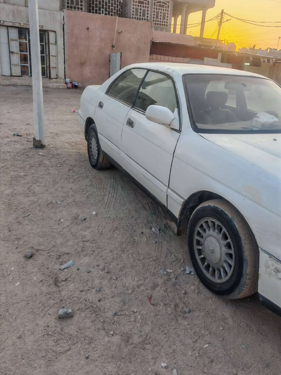 مكلف بالنشر بطة موديل 2000 مكفولة من الكصة والنقل محرك أثنين ونص وكير ومكينة نعمة من الله سنوية لل29 السعر 40ورقة وبيها مجال الأتصال *********** مكاني بصرة 5ميل خلف ساحة الصلاة
