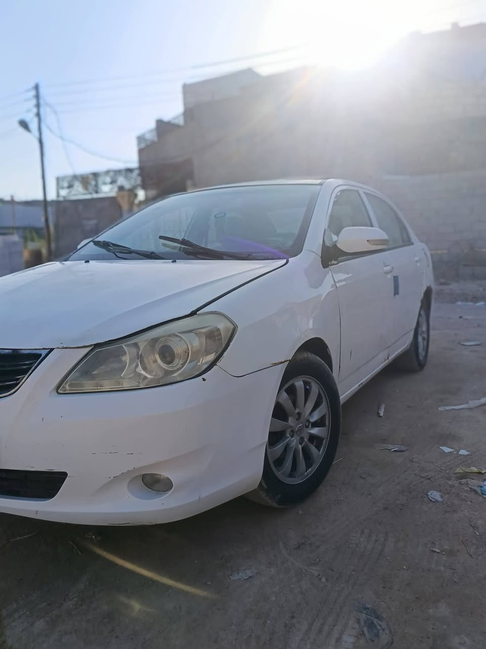 السلام عليكم بي وايدي موديل16 بصمه رقم انكليزي بصره السياره شوف العين سعر 43واتساب ***********
