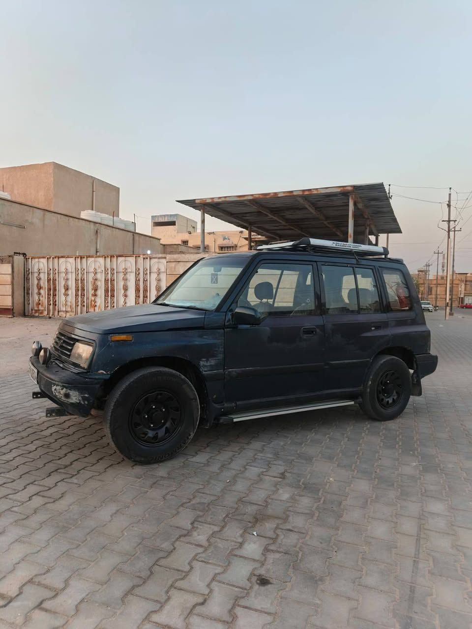 سيارة فييتار سازوكي موديل 2000 بيع مستعجل  سيارة مال بيت  رقم بصرة تحول ثاني يوم  للاستفسار الاتصال على الرقم *********** السعر ٣٥ وبيه مجال
