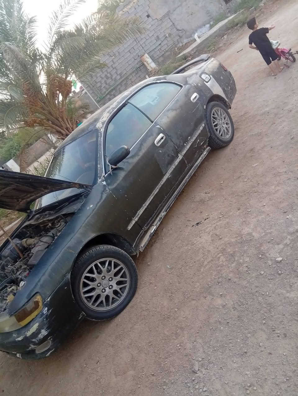 السلام عليكم إعادة النشر بسبب الوعود 
سياره شيزر للبيع نفخ موديل 93لون اخضر غير محدد رقم نجف السياره بأسمي السياره بيها محرك ونجي محركها بيه ضعف الكير جديد الكشر شوف العين اريدها ب 24وبيها مجال 
مكان السياره ذي قار الغراف 
***********

