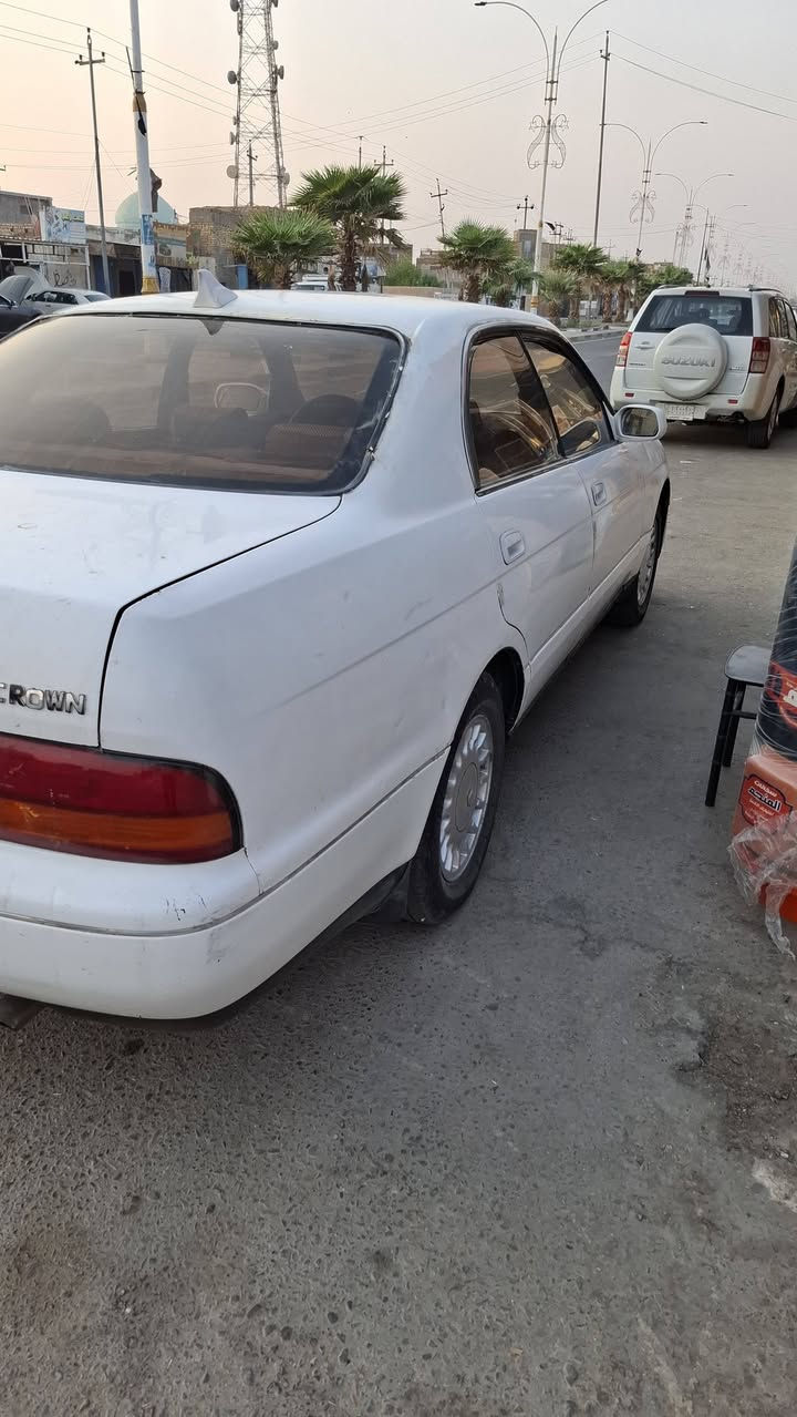 سلام عليكم سياره بطه للبيع موديل 1992كفاله من الكص ونقل ولاصوليات وصبغ تبريد عوزه بس غاز كهربائيات كلها شغاله مكينه حلوه مال جناي تخم تاير جديد وفلنجات همين تخم جديد
رقمها بصره مكانه ميسان قضاء الميمونه 
للاستفسار +964 780 212 5226
