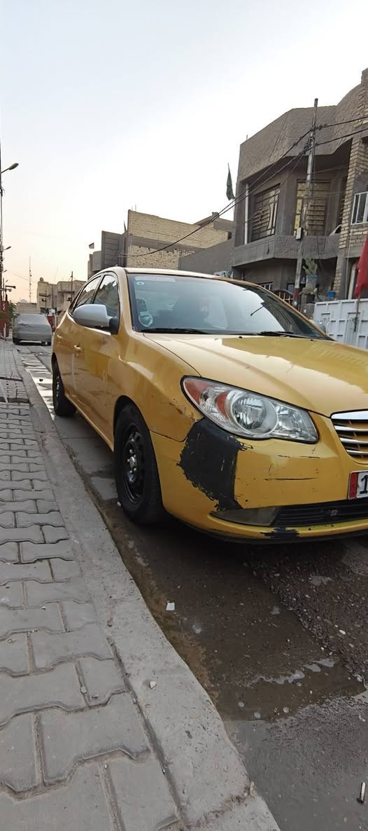 النترا موديل ٢٠١٠ امريكي للبيع
رقم بغداد انكليزي بأسمي تحويل مباشر
حادثها چاملغ الكدام الأيمن وراجع نفسه 
سياره صبغة اولى ¢¢
شواصي لغود  مكفولات 
تدفئه تبريد شغال❄
صدر امامي وخلفي 
تايرات نص عمر 
باتري  ومنضومة تبريد جدد
السياره شويه بيها شخوط موضحه بلفيديو 
سعرها(  ٨٥ )$$وبيها مجال 
مكاني بغداد  الكماليه. ***********
