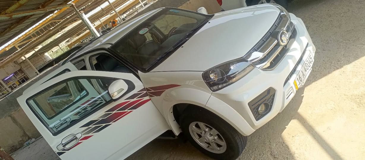 سياره جديده ومكفوله عدادها 45/الف
ظريبة ال26مصفره سياره جاهزه
تخم تاير جديد 
***********
