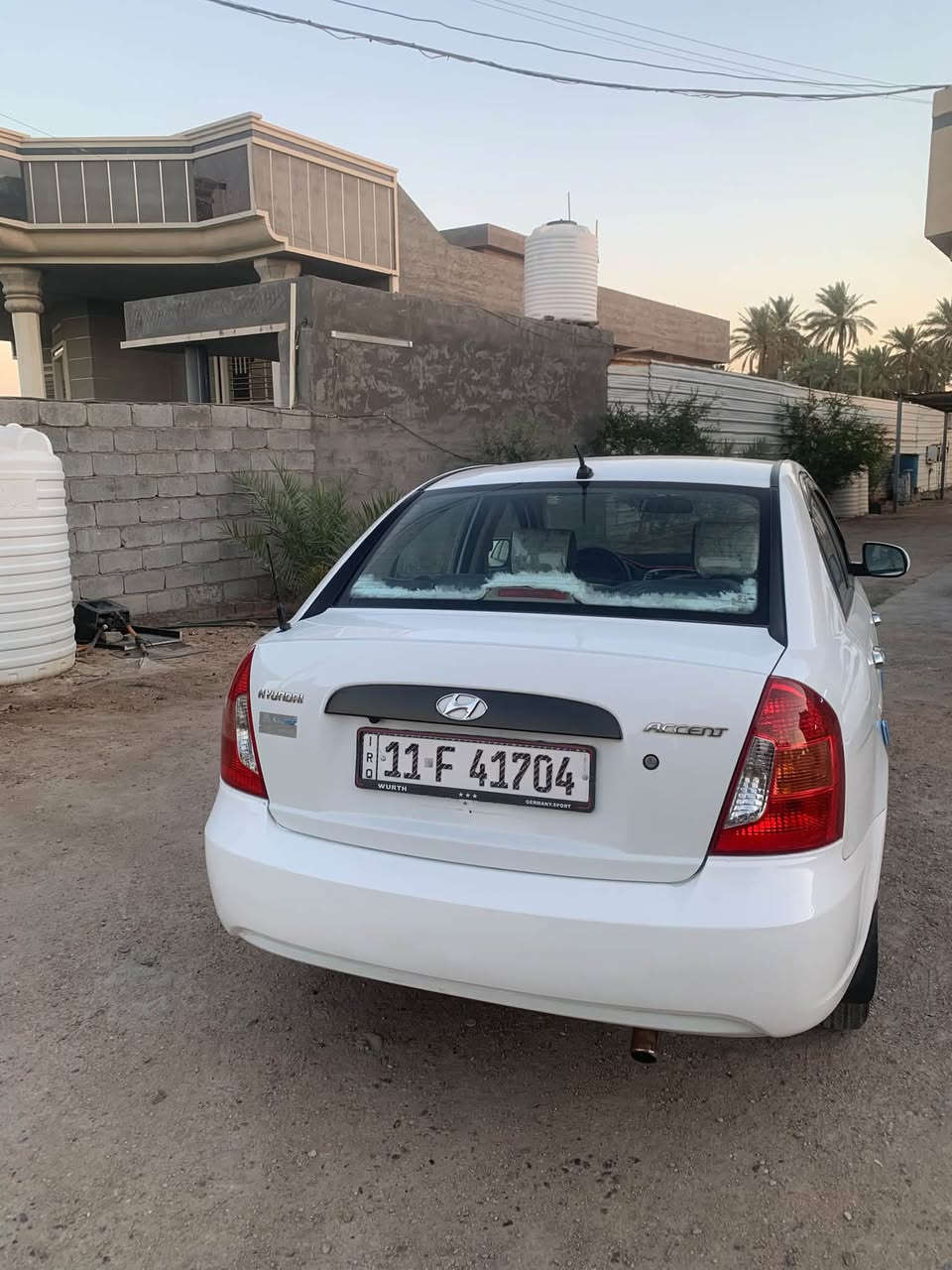 سلام عليكم اكسنت 11 خليجي
سنويه بسمي الحد 27
بيهه طخه جاملغ اليسره جهت السائق ومبدل
وبيهه صبخ تكمه الخلفيه اثر شخط 
سعر 80 عنوان بغداد حي الجهاد 
***********
