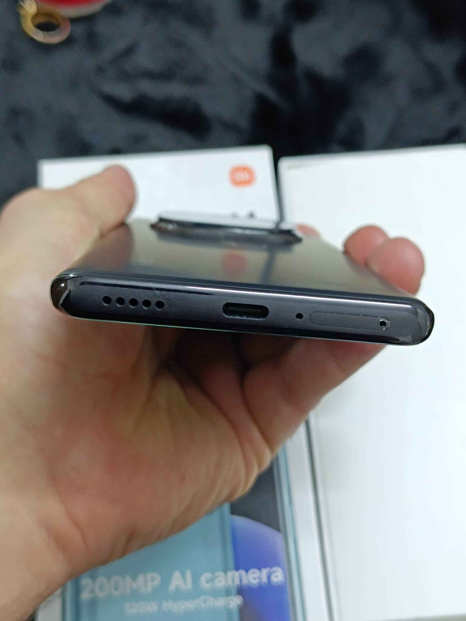 REDMI NOTE 14PRO PLUS  

 نرخى 425  هه زار 
زاكيره 512  رام 12 خاوينى 100% بي شوخت كه م به كارهاتووه 9 جار دراوه له شه حن
كامل  ئه شيا بي عه يب  و نه كراوه به زه مان 2رؤژ  گه ياندن هه يه 
***********
***********
-------------------------------------------------------------------------------------------
REDMI NOTE 14 PRO PLUS

سعره 425 الف 
ذاكره 512  رام 12  نظافه 100 % بدون شخط مستخدم قليل مشحون 9 مرات
 غراضه كامل مابيه عيب خطين  و مامفتوح  بضمان يومين الفحص
متوفر توصيل
***********
***********

