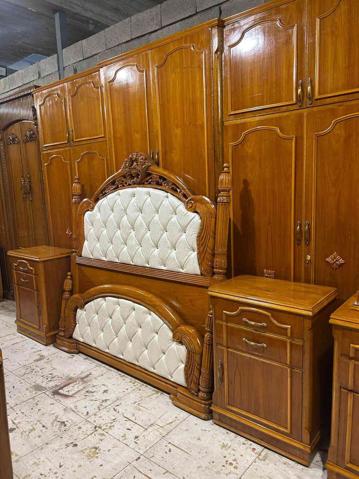 🔱🔥 غرفة للبيع  🔥🔱
6 أبواب ملحق دنك زان مصري 🔱🔱 فصال شغل توصي حيل ثقيل دنك كلها ظهر الكنتور چمبر 👌🏻
⚜️شغل توصي ثقيل 👍🏻💪🏻
📞 للاستفسار:
آسيا: ***********
كورك: ***********
📍 الموصل – حي الحدباء، سايدين الصديق، معرض عمار أبو حمزة، قرب كماليات سند.

♻️ مستعدون لشراء غرف النوم والكناتير الصاج.
