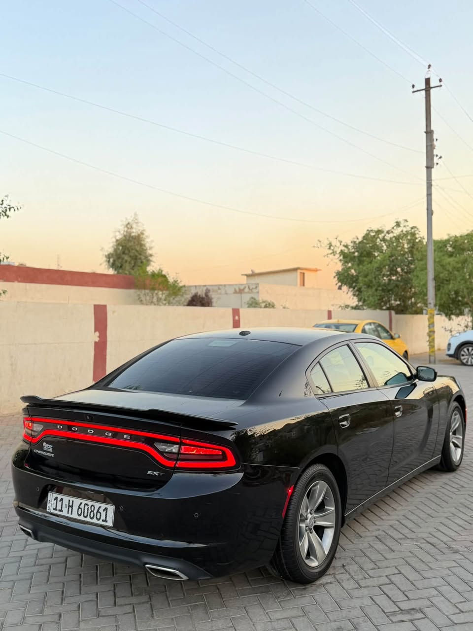 چارجر 2018 خليجي كفاله عامه
وكاله ليث العبيدي V6 ، 3600 
فئة SXT🖤رقم بغداد بسمي✅ 
بصمه تشغيل ، بصمه أبواب 
، بصمه صندوق ، تشغيل عن بعد
داخل احمر جلد بلادي ، كشنات كهرباء ، دواخل فول جلد ، 
ثلاجه داخليه ، شاشه كبيره ، شادلها فول زنون قطعتين تبريد ، سستم صوت سماعات 🔊 الباين ، حساسات ، كامره ، لدات اماميه ، وخلفيه ، فول تحكم ستيرن ، ويل كب گروم
كير طياره 8 نمر ، كيجات خليجي
دكمه مانع انزلاق ، دكمه سبورت 
دكمه حساسات ، دكمه اوف سكرين ، اناره داخليه بلاد 
السعر 198 وماكو هيج سعر 
حاليا بسوك مكاني بغداد الكرخ
***********
