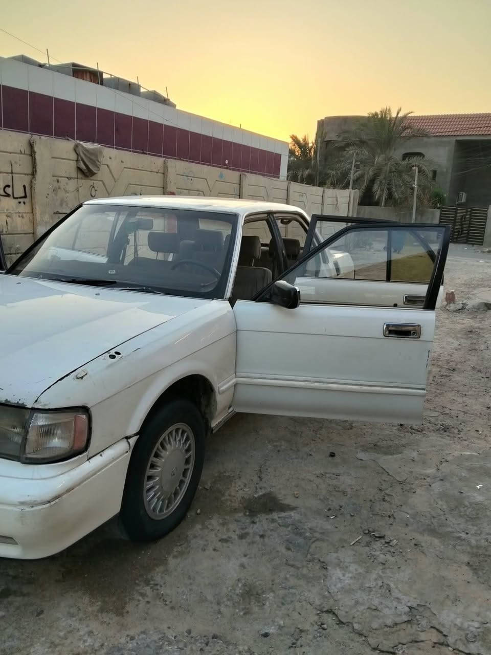 كراون ارنب للبيع السيارة أصولية وسنوية موجودة
العنوان البصرة 
للتواصل والاستفسار ***********
