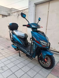 شبح يوسكيز • ٦ بطاريات • ملف ٣٨٠٠واط