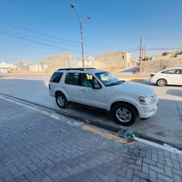 فورد اكسبلور 2010 فول موصفات سنوي هزة و رقم كل جديد بسمي. صور صبغ مرفق...