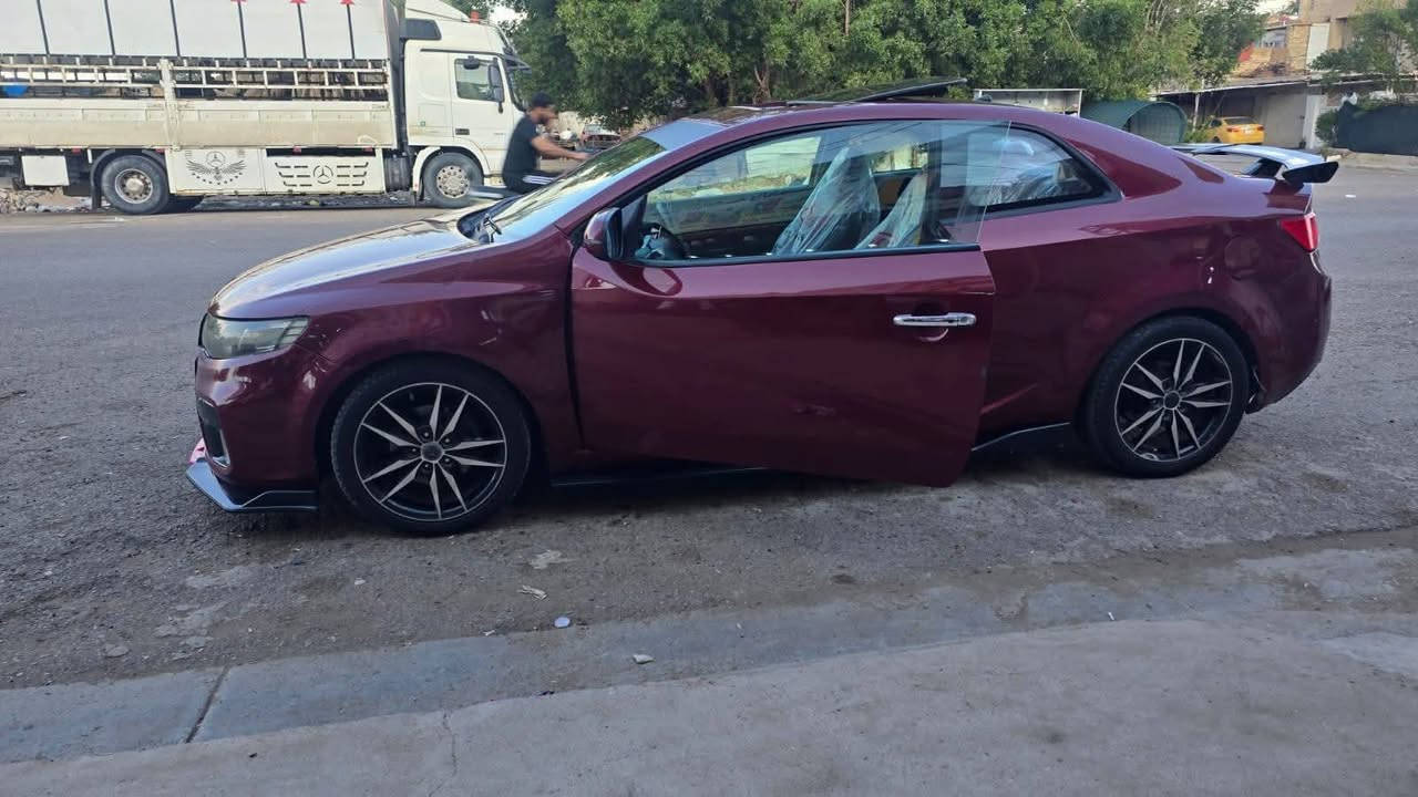 كيا سيراتو ٢٠١١ كوبي خليجي فول ١/١ السعر ٦٥ وبيها مجال 
بصمه فتحه مري شفط 
السياره جاهزه رقمها اربيل 
تبريد بيانو  شغال وتدفئه شغاله 
گير تبترونك 
محرك 1600 دوش
مصبوغه عام 
رقم ***********
