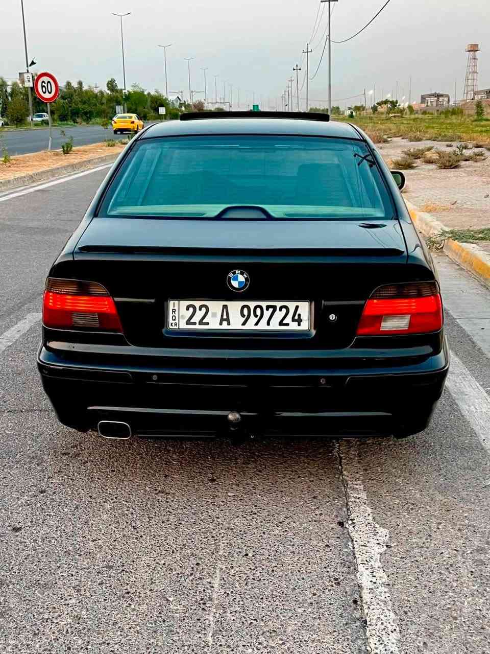بي ام صقر BMW E93
موديل 2002 
Ai 525 بلاد (الماني) 
بدون ايي ضرر صبغ فقط (جماليه)
موصفات فول سلايت 
دعاميات امامي او خلفي M حساسات شغاله
كهربايات شرط تحكم استيرن شغال 
مرايات شفط 
داخلها زيتوني 
تثبيت سرعه شغال 
شاشه 
تبريدها ثلج
لايتات زينون 
نظام قاتل حشرات شغال 
شاشه بلوتوث نظام جديد 
كير اومحرك بدون عيب 
سيارة مشاءلله عل وضع شركة
سعرها ($103) بي مجال بسيط للطيبين 
ايي ستفسار (اتصال ***********)
مكاني (كركوك)
