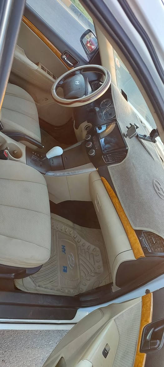 سوناتا موديل ٢٠١٠ خليجي مكينه ٢٠٠٠ لا تنقص ولا تبخر جديده كير جديد تبريد كهربائيات كله علشرط بيها ضربه صفحه اتأكد من السونار بسمي شخصيا سنويه ل٣١ مصفره سعرها ٧٥ قفل ورقه ما نزل اذا عجبتك تجي تفحص وتاخذها ما عجبتك اعبر المنشور ولا تشلع كلبي تواعدني وما تجي ولا تزعل اذا جيت لكيتها مبيوعه اي واحد يوصلها اول شي ابيعها بيع مال واحد متوازي الله يشهد مشتريها على ضربتها هاي ب١١٢ مكاني سماوه ***********
