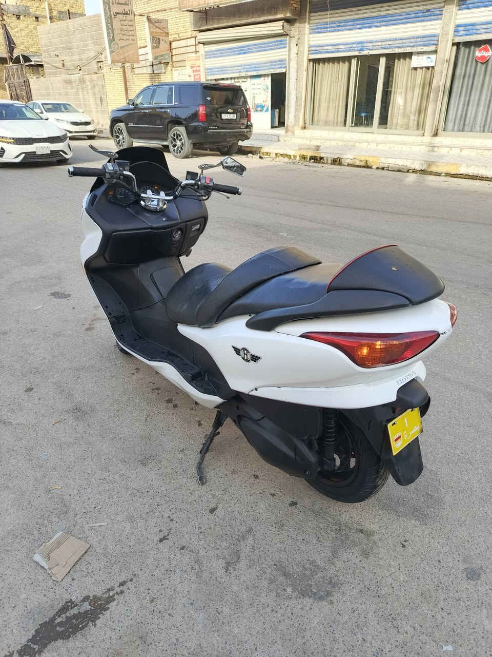 فورزه 08 عميه مكينه مفتوحه فقط بستم علئ ايدي شرط لفحص شلعه معدل خرسه كهربايات كامله مابيها اي نقص سعرها 700 وبيها مجال *********** ناصريه مركز
