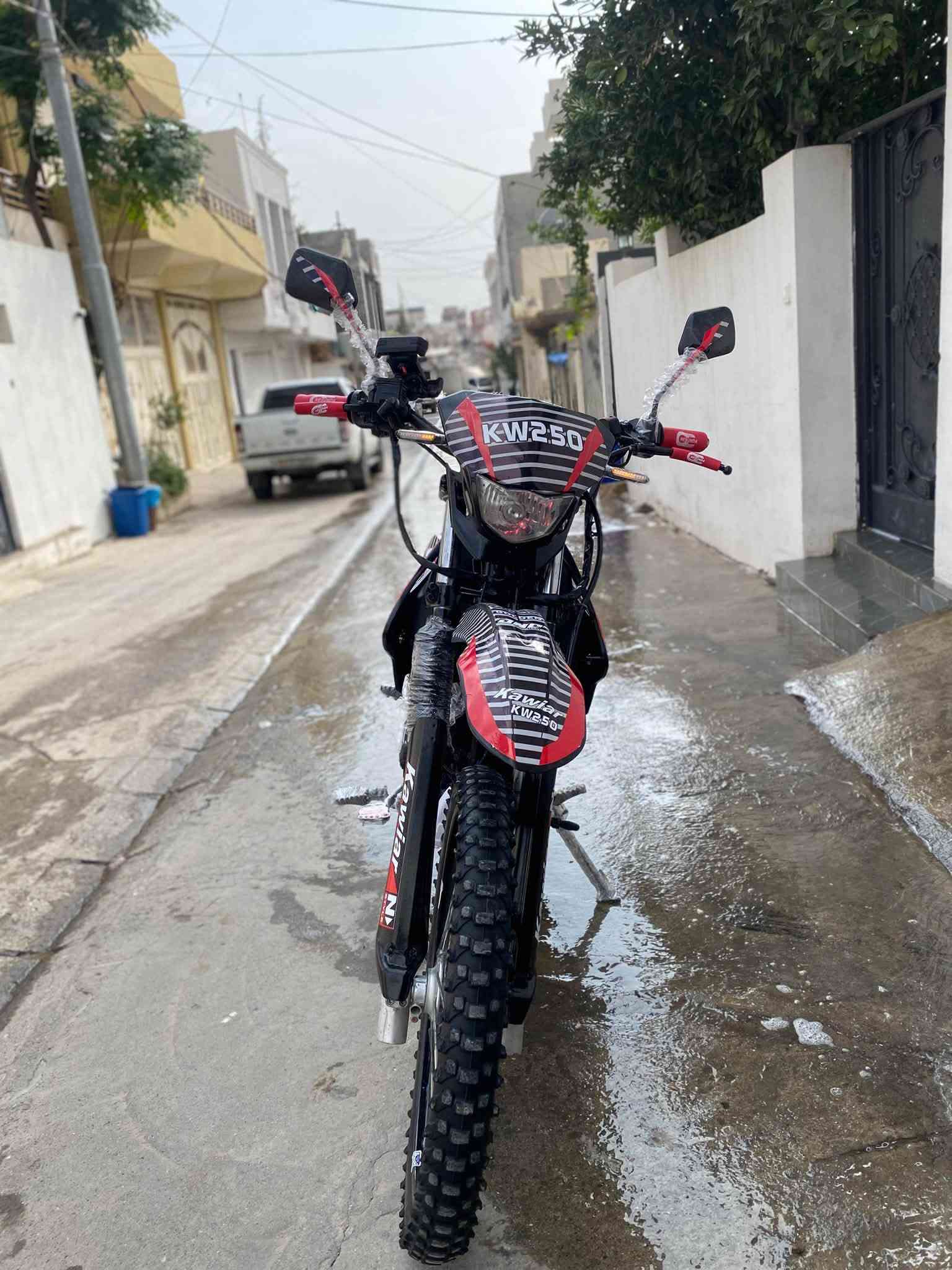 كەویار KW250 • ٢٠٠cc • مودێل ٢٠٢٢