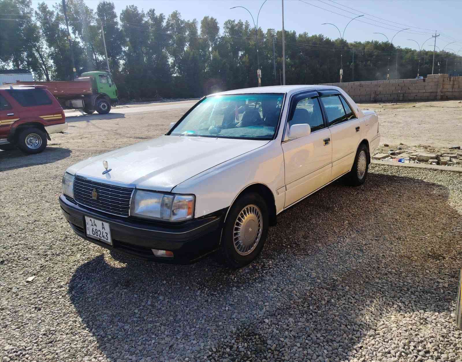 راس الثور تكم موديل 98 سابقن جانت سوده وسويت تغير لون وصبغن ابيض عام وحولت  بسمي رقم دولي بصره محرك وكير ففتي اكسن حداديه خير من الله تبريد ثلج سياره جاهزه من كلشي  للبيع السعر63 وبيها مجال للطيبين رقم الهاتف *********** مكان السياره ناصريه قضاء الدوايه وذا اكو مراوس بفلات عادي
