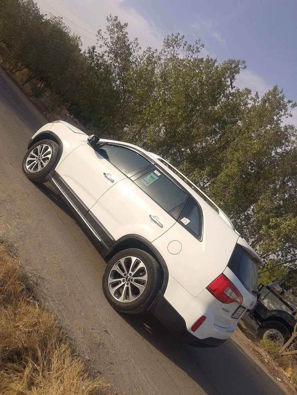 سورنتو ٢٠١٥ • ٦ سلندر • ٧ راكب