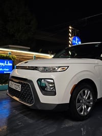 للبيع كيا صول 2020 بيها فقط الباب الخلفي وشوية من الجاملغ صور الحادث م...