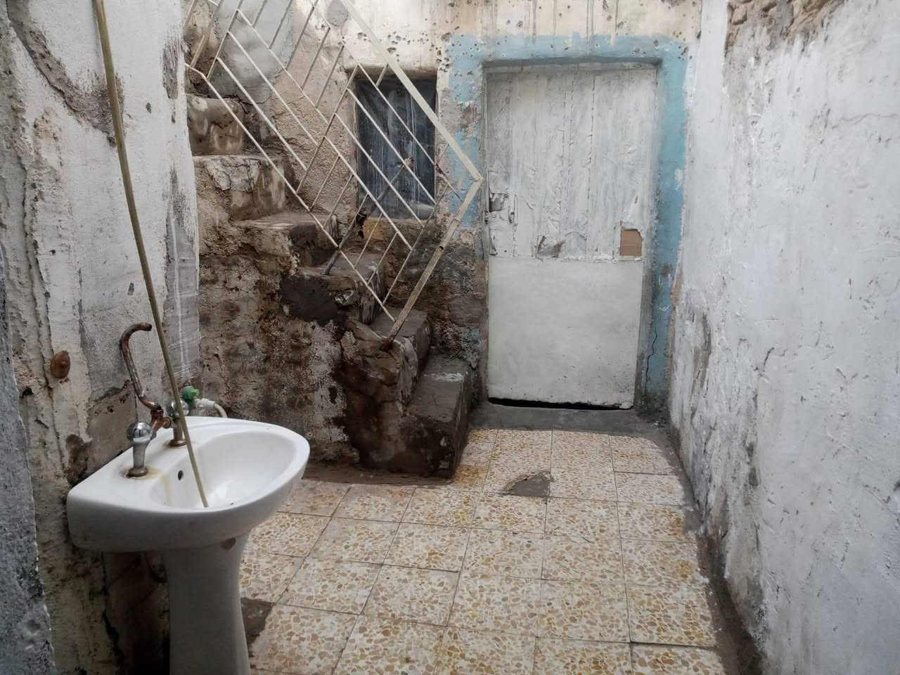السلام عليكم بيت للايجار بل جديده الرابعه للاستفسار ***********
