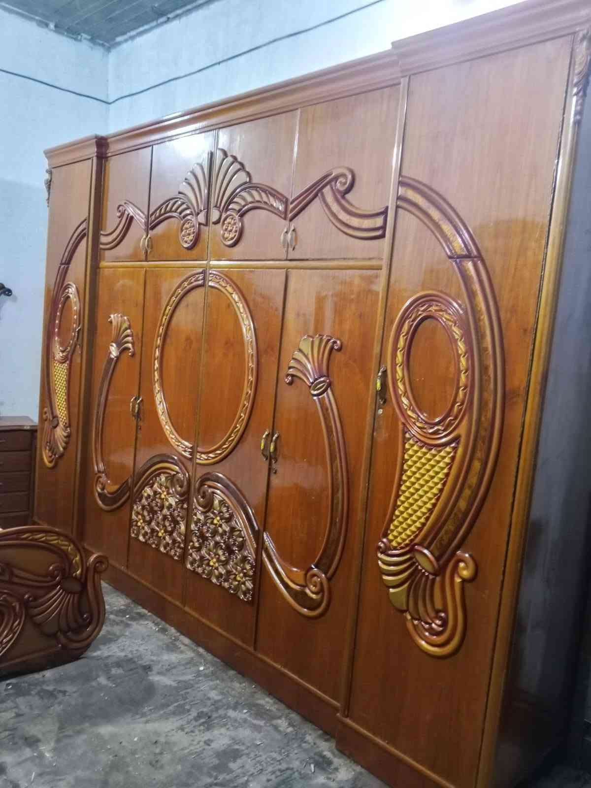 650غرفه ست ابواب مال عرسان صاج بغداد الحسينيه مال الراشديه وعندي توصيل ***********
