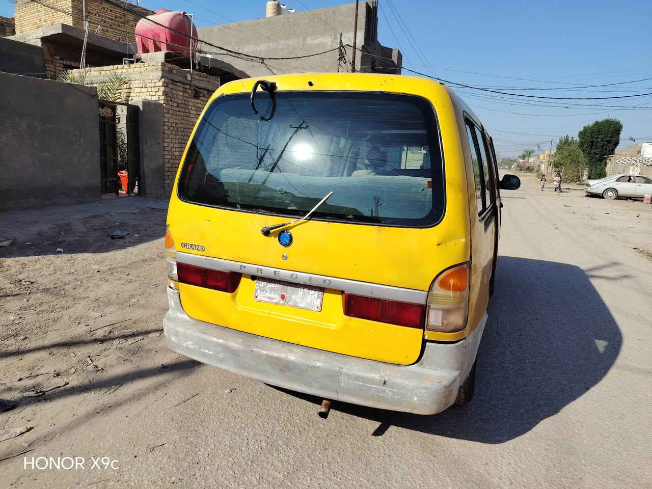 السلام عليكم سياره بريزو للبيع سياره مكينه حدادين نظيفات مالك ما اندله موديل 96 سياره نظيفه مال شغل سعر 13 وبيها مجال مكان بابل القاسم ***********
