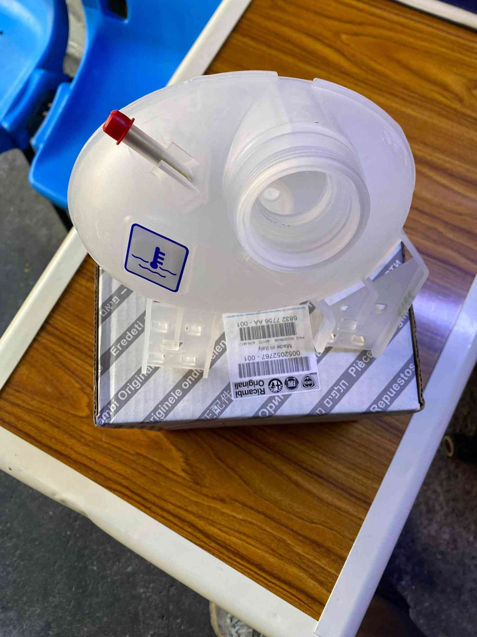 علي المنصوري لتجارة لادوات الاحتياطيه لسيارات الامريكيه
شوفرليت/ جمسي / جيب 
‎ رنكيد / كومباس / بزون 🚙🚗🚘
‎ماليبو / اكوينكس/ ترفرس/ امبالا/ اكاديه /تيران/ 
‎جديد/ مستعمل 
‎توجد خدمه توصيل الكافه محافضات العراق 🚚🚕🚖🛺
‎العنوان/ بغداد ساحه طيران مدخل شيخ عمر اول فرع ع يمين محل المنصوري 
الاتصال/ *********** واتساب

نص مكتوب في الصور:
- علي المنصوري لأدوات الاحتياطية للسيارات جودة عالية أسعار مناسبة قطع أصلية %100 DODGE Jeep CHEVROLET قطع أصلية %100 جودة عالية وأداء مضمون تشكيلة متكاملة خدمة سريعة وثقة تامة جيب جيب كومباس جيب رانكيد جيب شيروكي كل ما يحتاجه سيارتك وأكثر *********** بغداد - ساحة طيران