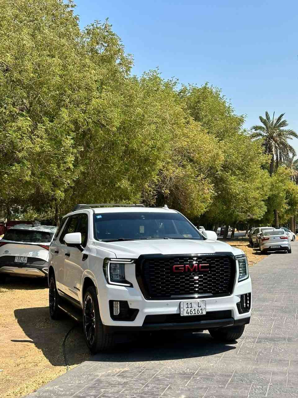 يوكن GMC موديل 2024 فئة SLE 

رقم بغداد باسمي سيارة ماشية 15000الف ميل

مواصفات

محرك 5300 

بصمة اربعة ابواب 

لايت امامي زينون+ليد

تشغيل عن بعد 

كشنات مخمل 

رادار تحديد مسار

رادار مانع اصطدام 

حساسات امامي خلفي 

اربعة انظمة قيادة 

شاشة رقمية 

ضرر السيارة اتصل وتامر أمر صور ولتساب
سعر 410$ 

للاتصال *********** سيارة موجودة بغداد/العطيفية بغداد, العراق
