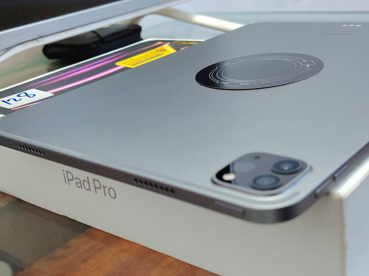 #_السلام عليكم
iPad Pro 11-
128GB
M2 السعر 575 ومجال شي بسيط 

الجهاز نظيف 100٪
ما بي كل شخط شاصي نظيف ومكفول وغير مفتوح
جان جهاز متروك فقط يم طلاب للدراسه وبطاريته سبعينات
مكان بابل
للتواصل واتساب ***********
