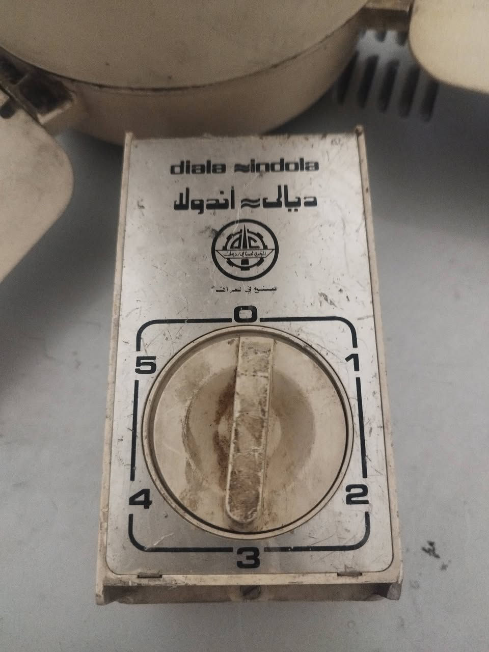 بنكه  للبيع المكان الدوره سعره 20  ***********   شغاله. مداخله تصليح  ابلاد.
