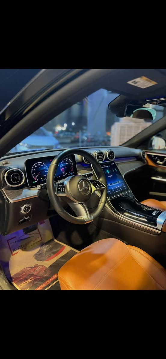 السلام عليكم
Mercedes-Benz C300 4MATIC 2025
وارد امريكي ماشيه 9 الاف ميل فقط
حادثها ربع دعاميه بدون صبغ ايرباك راحع سستم بلادي
رقم اربيل ب اسمي
فول مواصفات للاخير VIP
داخل مشمشي مميز
مكينه 2.0 Turbo
كير 10 نمر
حساسات 360 درجه
رادارات 360 درجه 
نضام توقف ذاتي
اوتو ستارت
هاند بريك بصمه
شحن لاسلكي
شاشه كبيره 
تبريد منفصل 
تبريد قطعتين
ويل كب 19 بلادي 
جنطه كهرباء
بصمه ابواب 
كشنات تدفئه
وبعد بيها هواي مواصفات 
العنوان بغداد
***********
