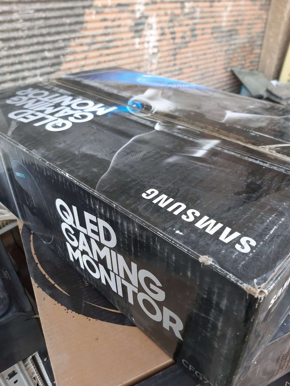 السلام عليكم 
متوفر كمية شاشات Samsung و AOC تصفية مخزن 
الشاشات بدون ضمان تنباع ، بيهم كسر أو خطوط بالصورة 
مناسبة للصيانة، التصليح أو الاستفادة من القطع 
سعر القطعة 35 الف 
متوفر خدمة التوصيل الي جميع المحافظات 
***********
***********
