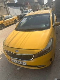 كيه فورتي موديل ١٨حادثه موجود بل صور جاهزه من كلشي مكان حيور سعر ١٠٥ست...