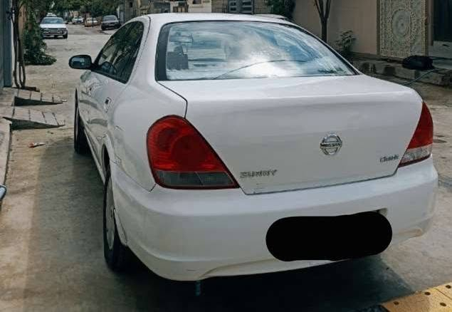 مۆدێل 2010 یابانی مەکینە ره ش سە یارە کە فول فول گێرو مە کینە بە شە رت ڕەقەمی سلیمانی باریک
ە تە وە سە نە وی بە سە ر نە جوە 
*********** كالار, السليمانية

نص مكتوب في الصور:
- Shot on realme 8 Pro 108MP 15:48 ٢٢.٠٣.٢٠٢٦