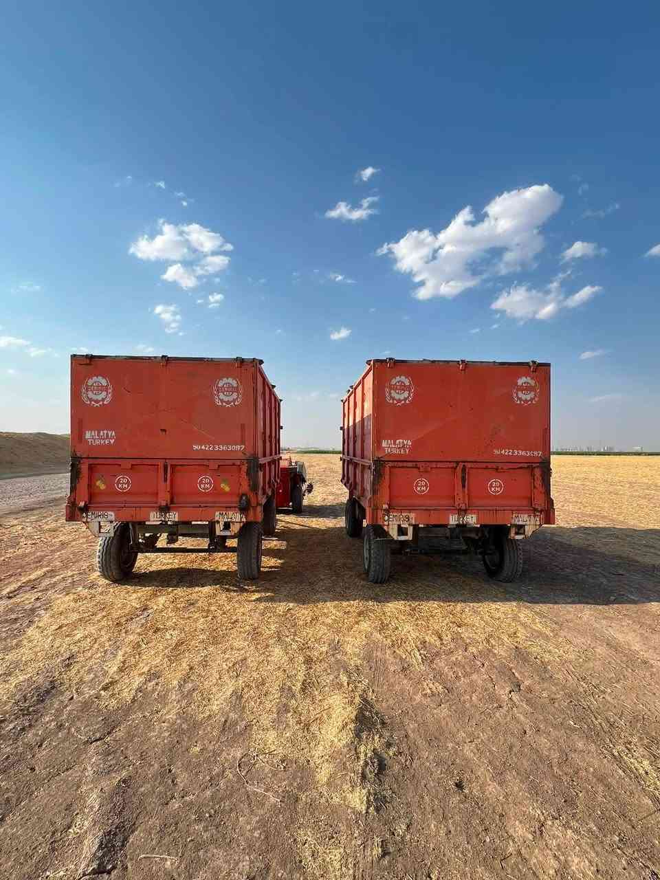 ئەو مەکینەو دووعارەبانە لۆ فرۆشتن مەچینەکە سوێری باکورە مۆدیل 2021
***********
