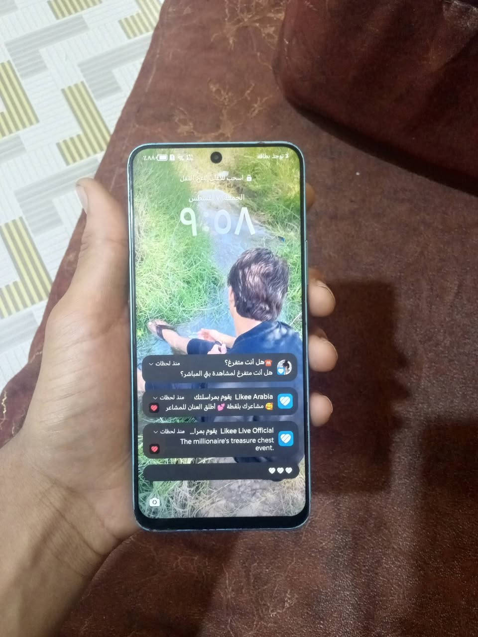 سلام عليكم جهاز البيع هونر x8a جهاز كلش حلو ونضيف سماعه واڪفه فقط العنوان البصره شط العرب سعر 110 امامك جهاز بس كفر ويا كرتونه شاحن ضايعات  رقم.***********
