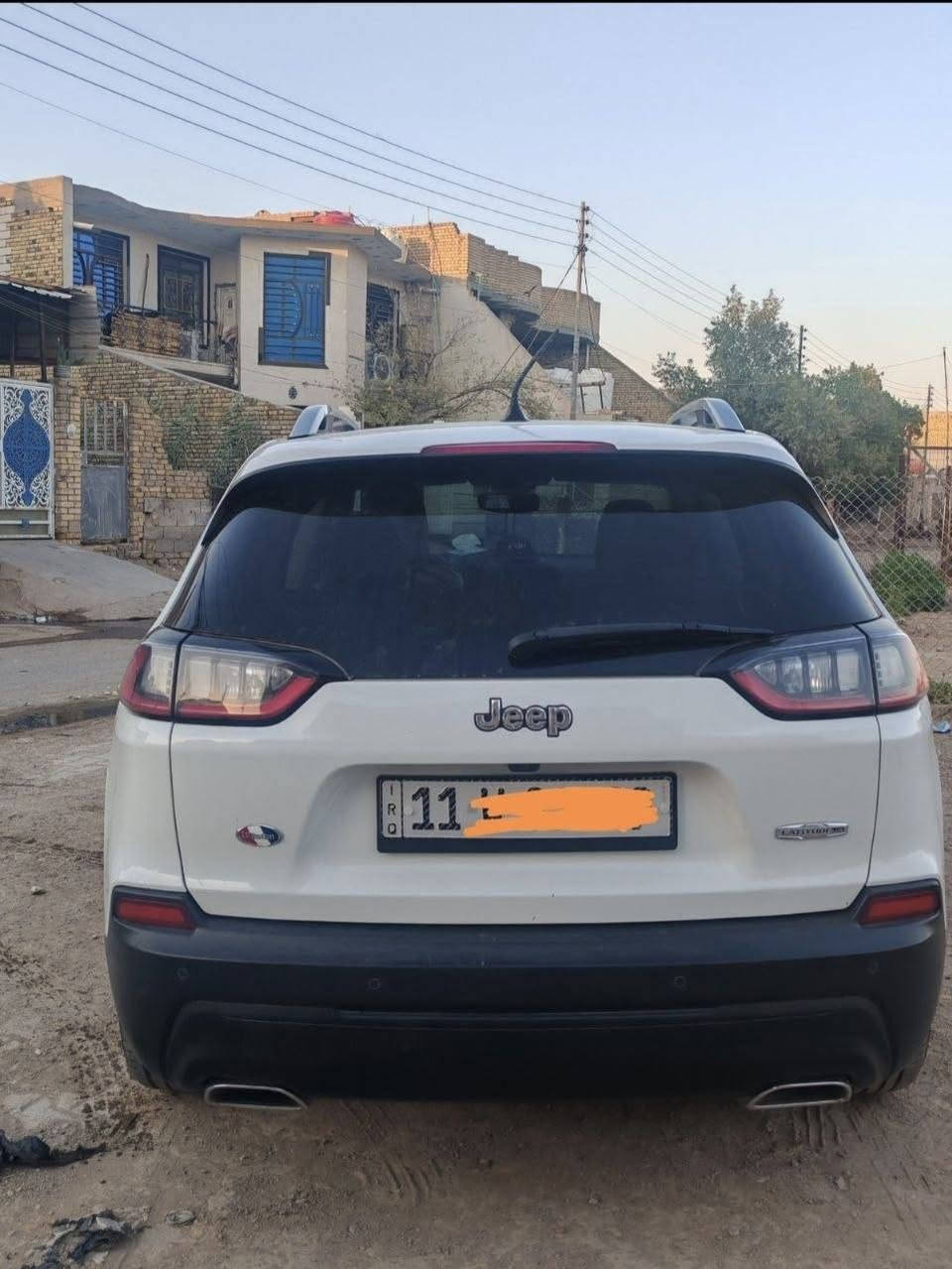 جيب شيروكي بزون أبيض 2021 لاتيود فول مواصفات
محرك 6 سلندر 3200
اللوحة بغداد 
ماشية 81 الف
للاستفسار عن السعر
رقم: ***********
العنوان: ميسان
رقم الشاصي تلكاه بالصور دكه وشوف الحادث
للعلم التصليح بالعراق درجة اولى
