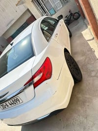 C200 ليمتد • محرك ٣٦٠٠ • فتحة سقف